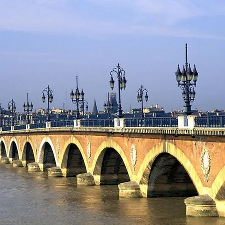 Ausone Beautiful Loft Apartment In Historical Center + Terrace And Parking Bordeaux Exterior photo