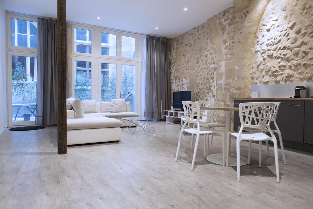 Appartement Ausone Beautiful Loft In Historical Center + Terrace And Parking Bordeaux