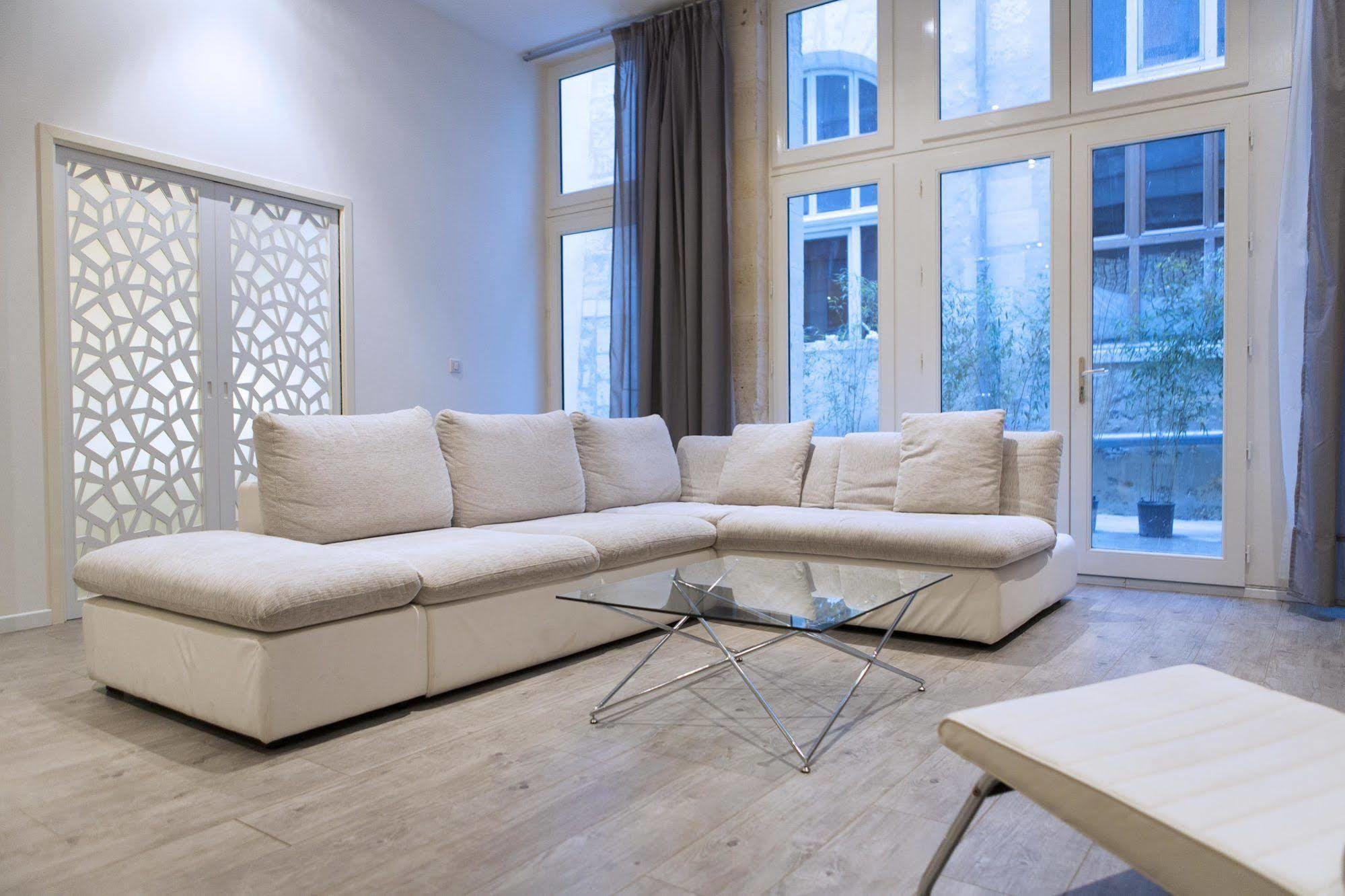 Ausone Beautiful Loft In Historical Center + Terrace And Parking Appartement Bordeaux
